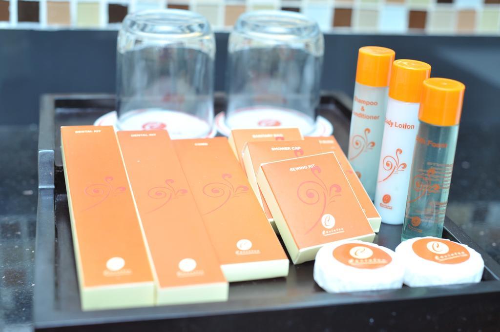 Deluxe Double or Twin Room,694138080:JPEG