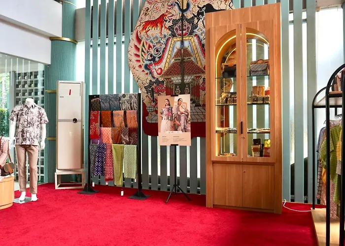 Luxury MalioboroHotel Jogja